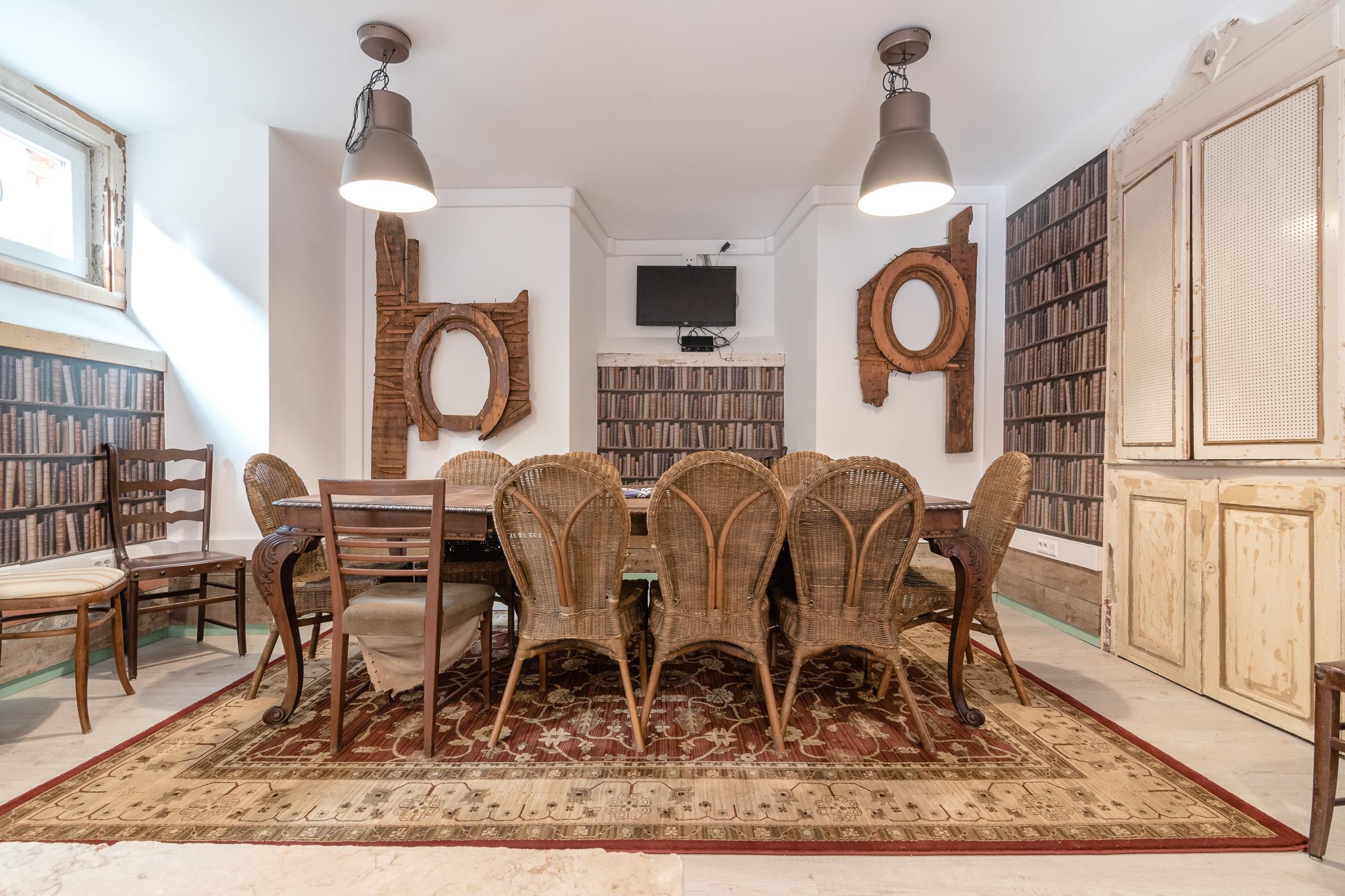 Acomodação com café da manhã  The Indy House - & Lisboa